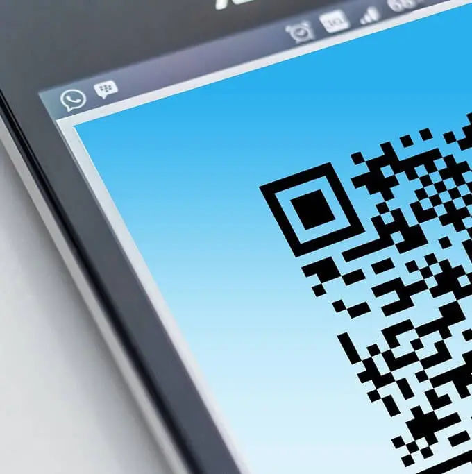 Генератори QR Code Facebook: Чӣ тавр истифода бурдан ва захира кардан дар телефон